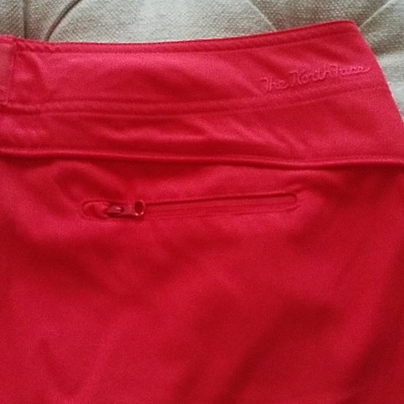 NWOT The North Face Shorts - Picture 6 of 6